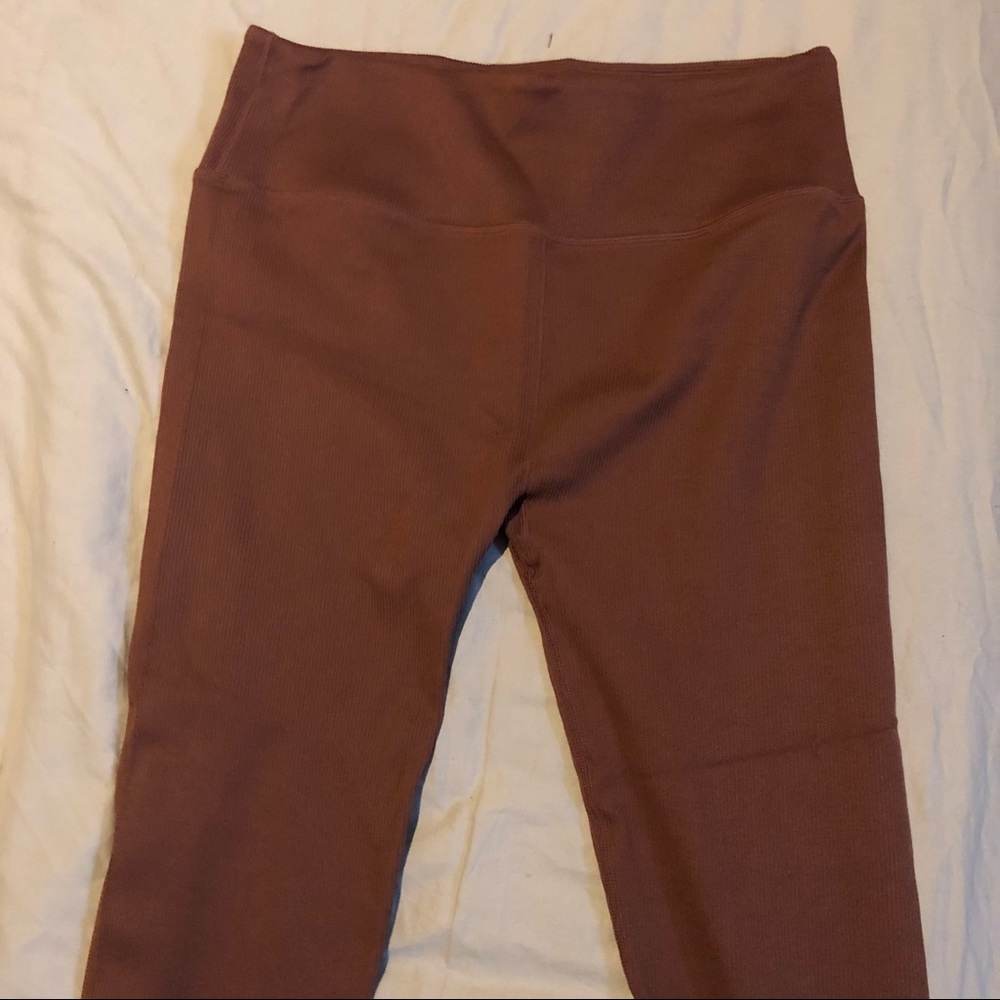 Chestnut High-waisted Seamless Rib Legging